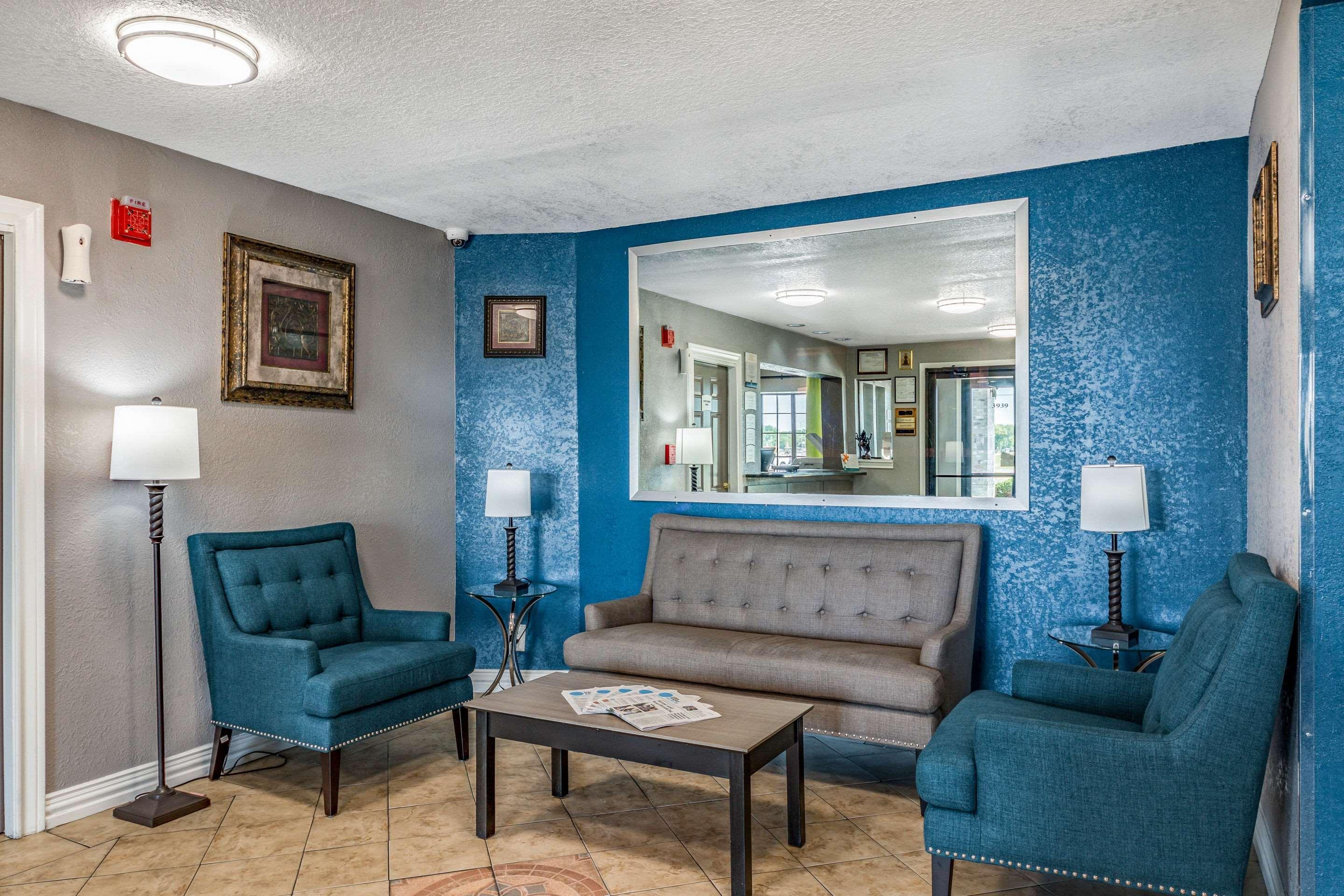 Quality Inn I-10 East Near Frost Bank Center San Antonio Eksteriør billede