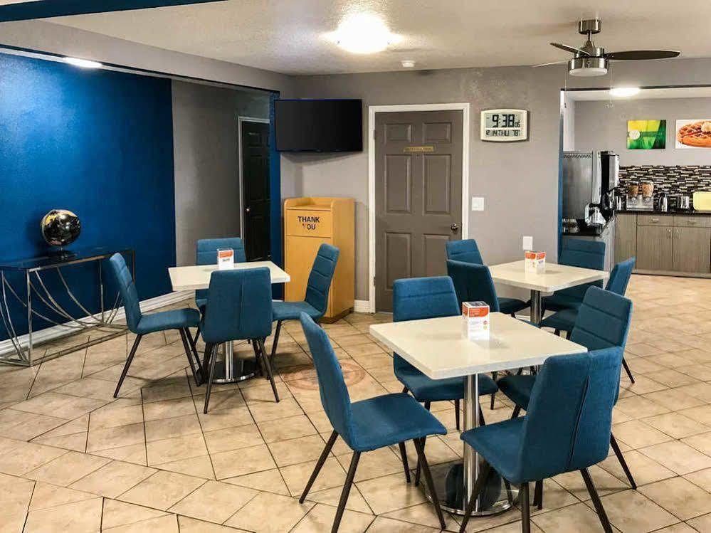 Quality Inn I-10 East Near Frost Bank Center San Antonio Eksteriør billede